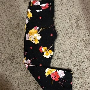 Floral/Polka Dot Ankle Pants